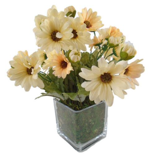 Flores e árvores artificiais